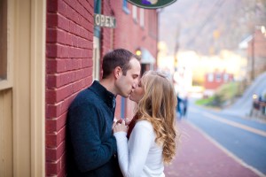 Harpers-Ferry-WV-Engagement-Photos-Wedding-Photographers-in-Harpers-Ferry
